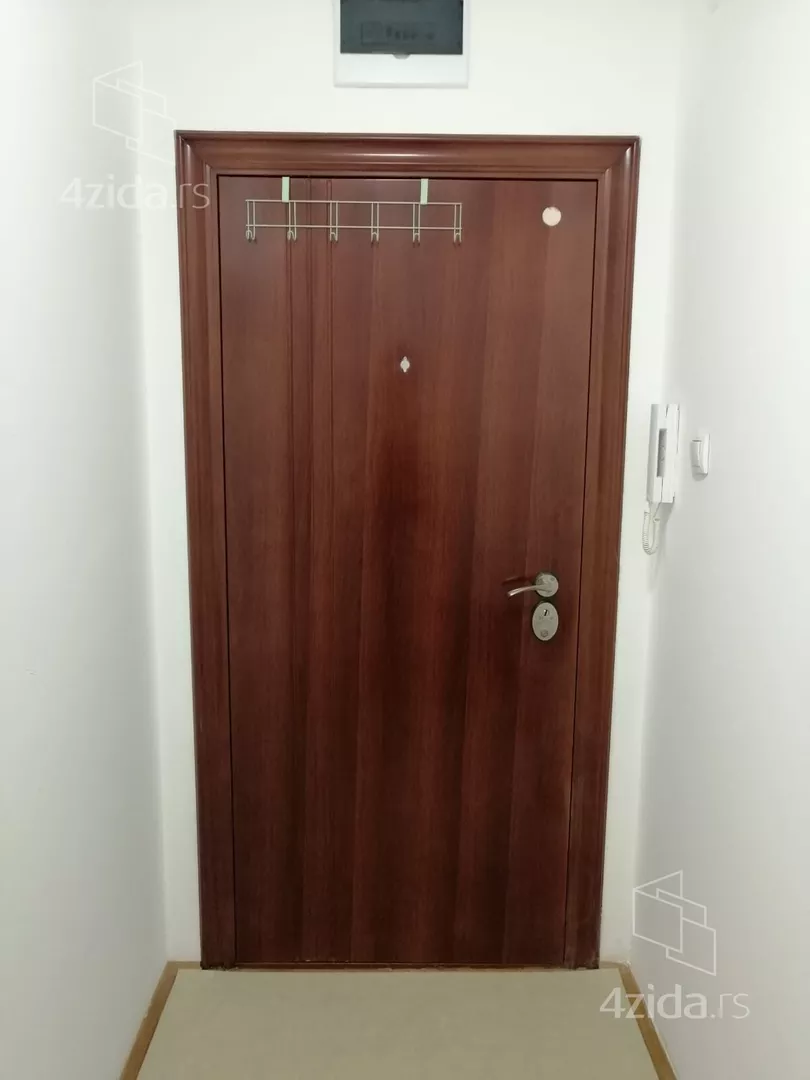 Garsonjera | 4zida