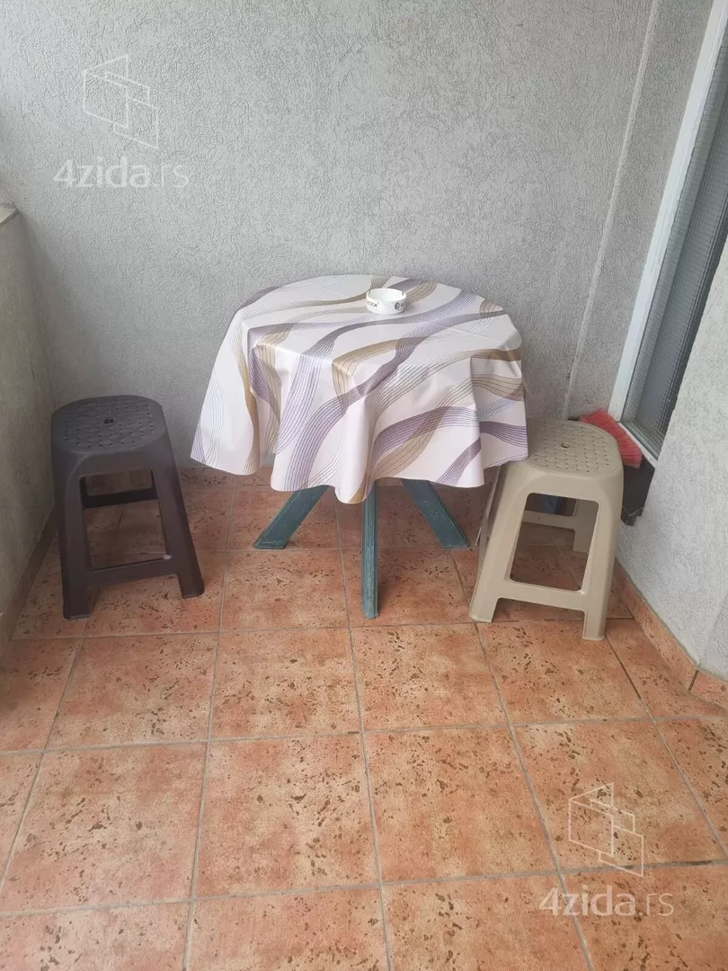 Garsonjera | 4zida