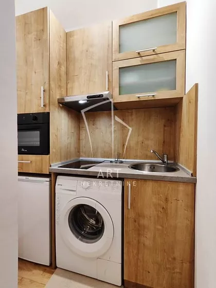 Bose Milićević | 4zida.rs