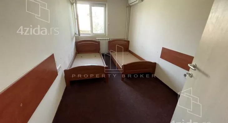 Ugostiteljski objekat | 4zida