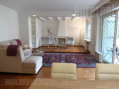 CENTAR | 4zida.rs