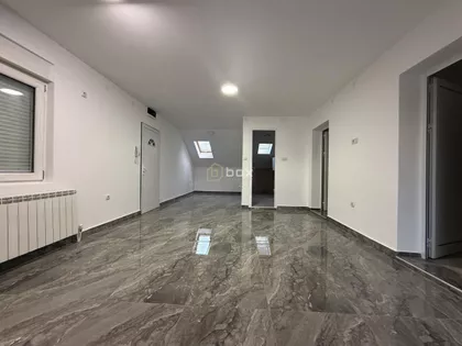 Donja Vrežina | 4zida.rs