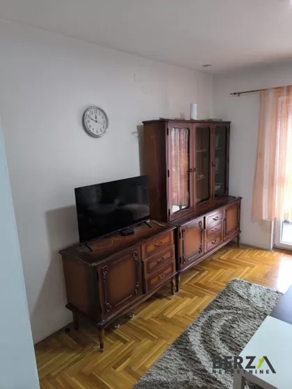 Socijalno | 4zida.rs