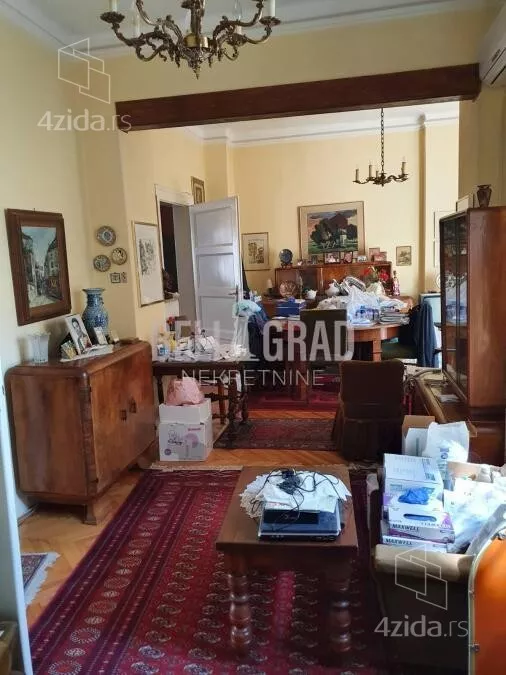 Četvoroiposoban stan | 4zida