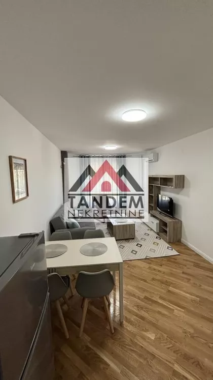 Somborska | 4zida.rs