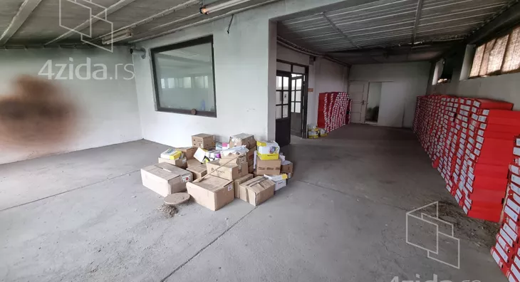 Poslovni prostor | 4zida