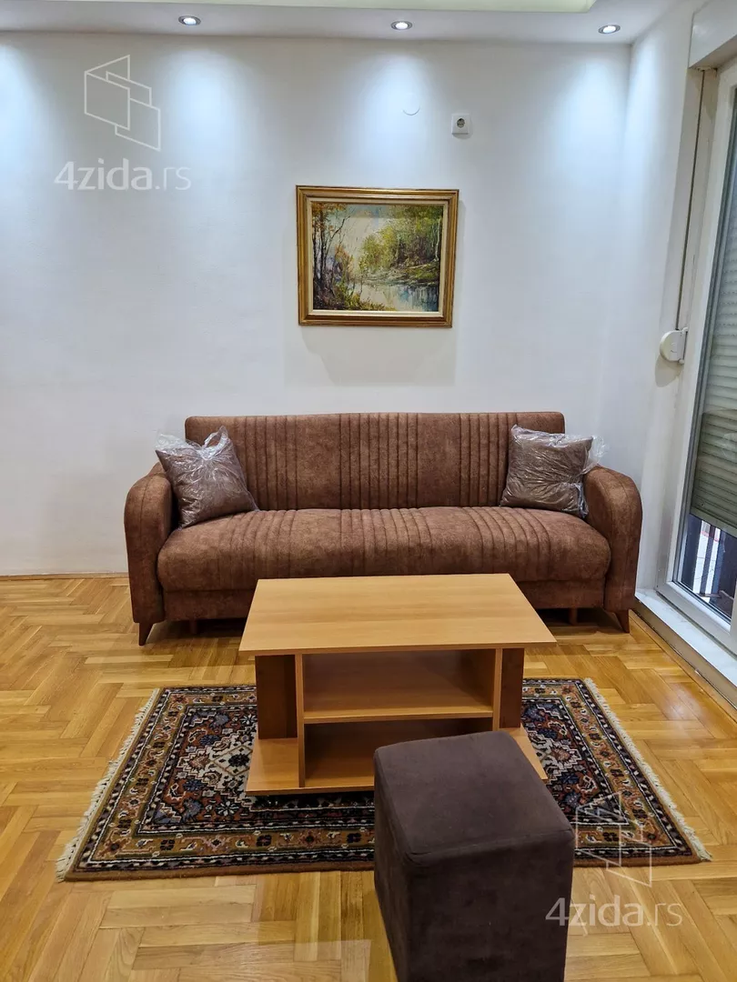 Garsonjera | 4zida