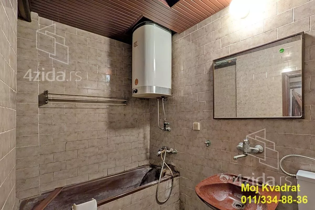 Kuća | 4zida