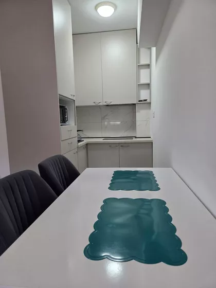 Velibora Markovića 39 | 4zida.rs