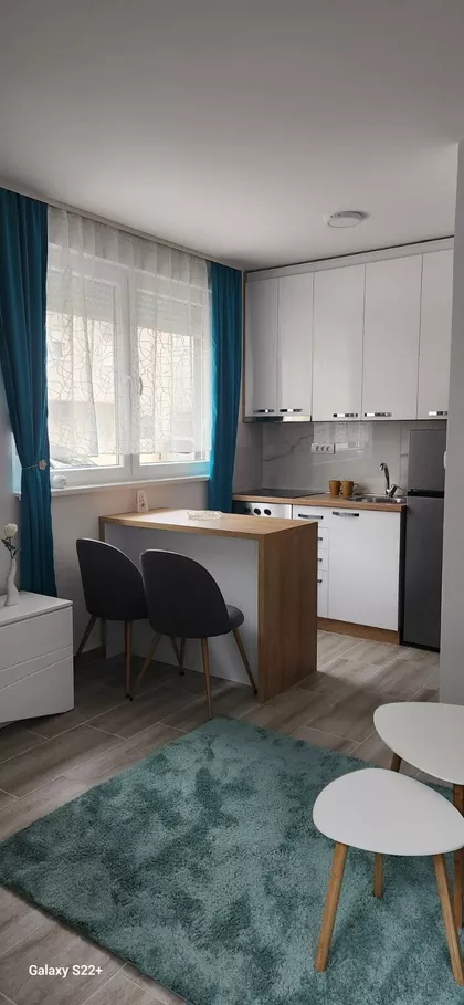 Novo Naselje | 4zida.rs