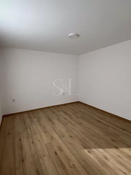 Šikara | 4zida.rs
