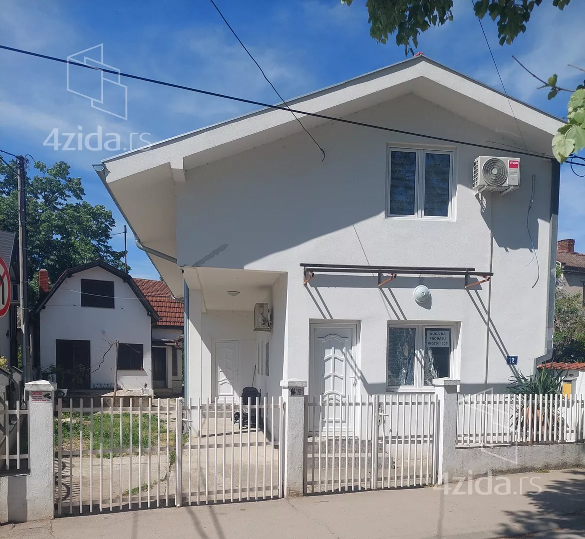 2-etažna kuća | 4zida