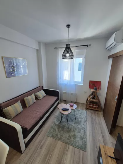 Vuka Bojovića 1a | 4zida.rs