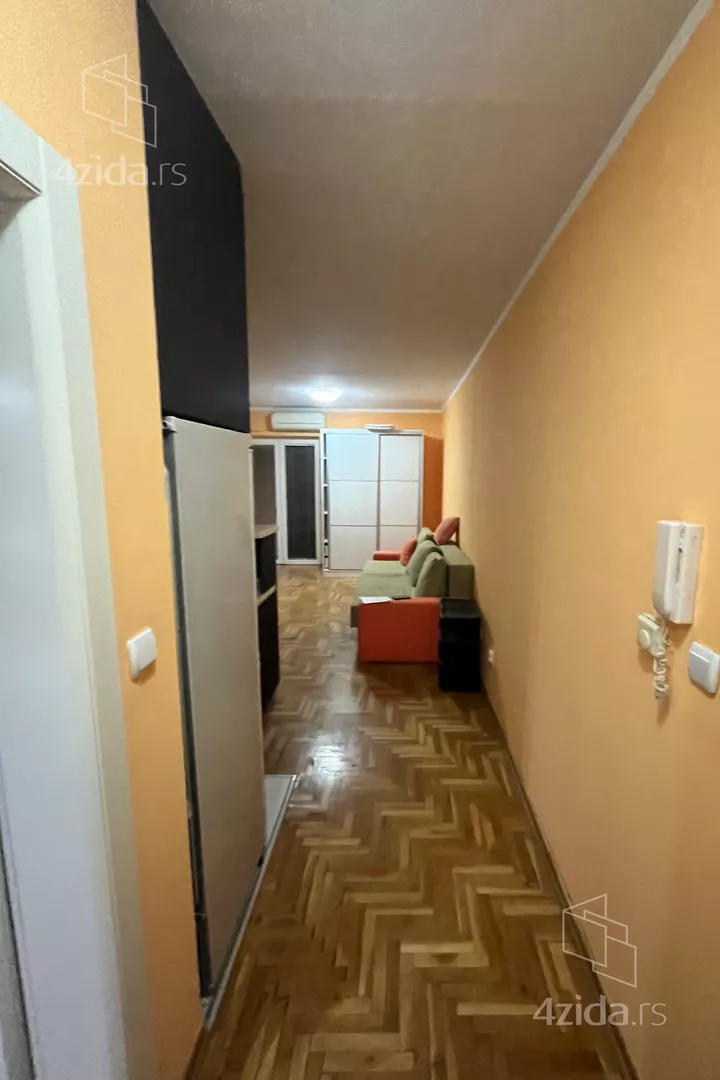Garsonjera | 4zida