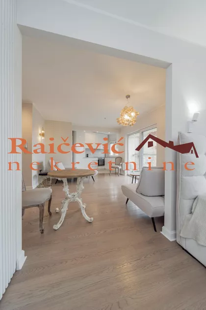 Marsala Birjuzova | 4zida.rs