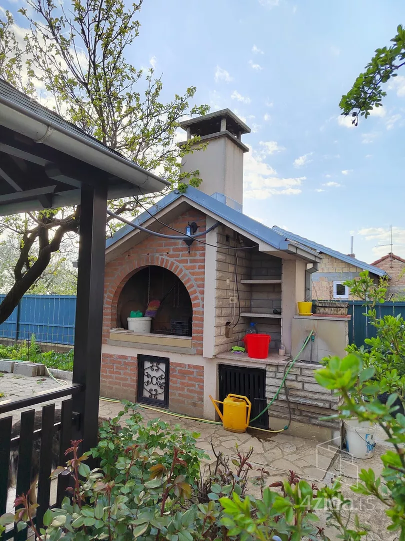 4-etažna kuća | 4zida