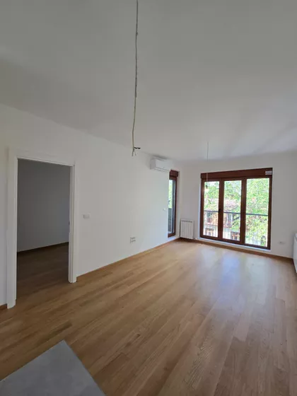 Dobanovačka 57 | 4zida.rs