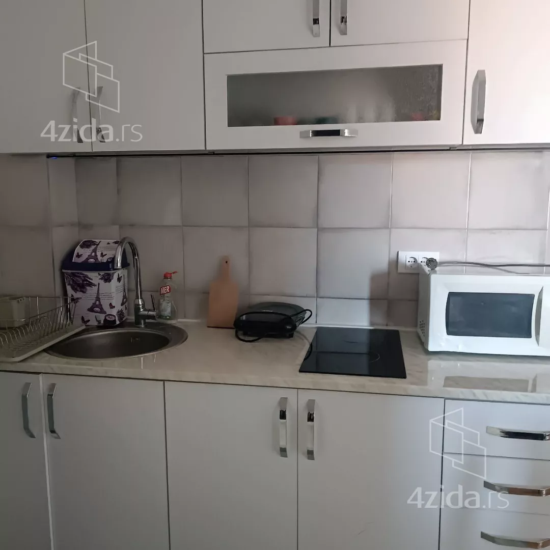Garsonjera | 4zida
