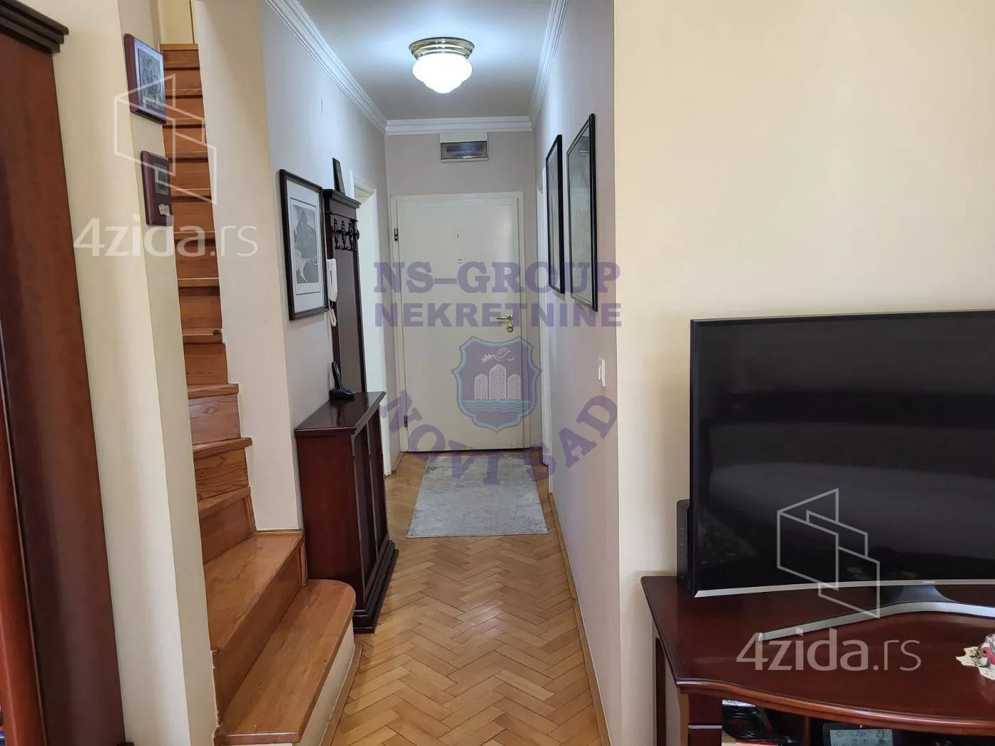 Troiposoban stan | 4zida