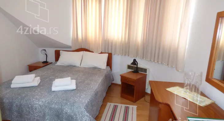 Turistički objekat | 4zida