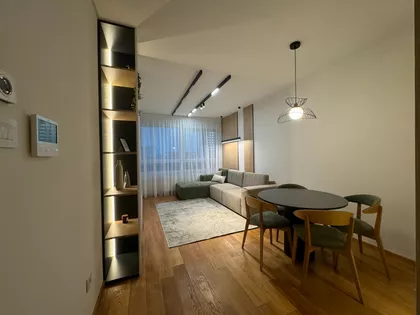 Radnička 2 | 4zida.rs