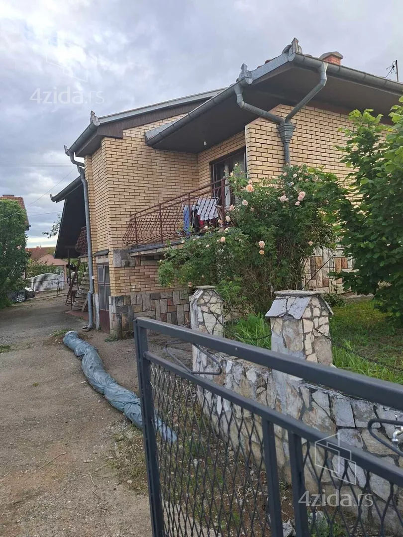 2-etažna kuća | 4zida
