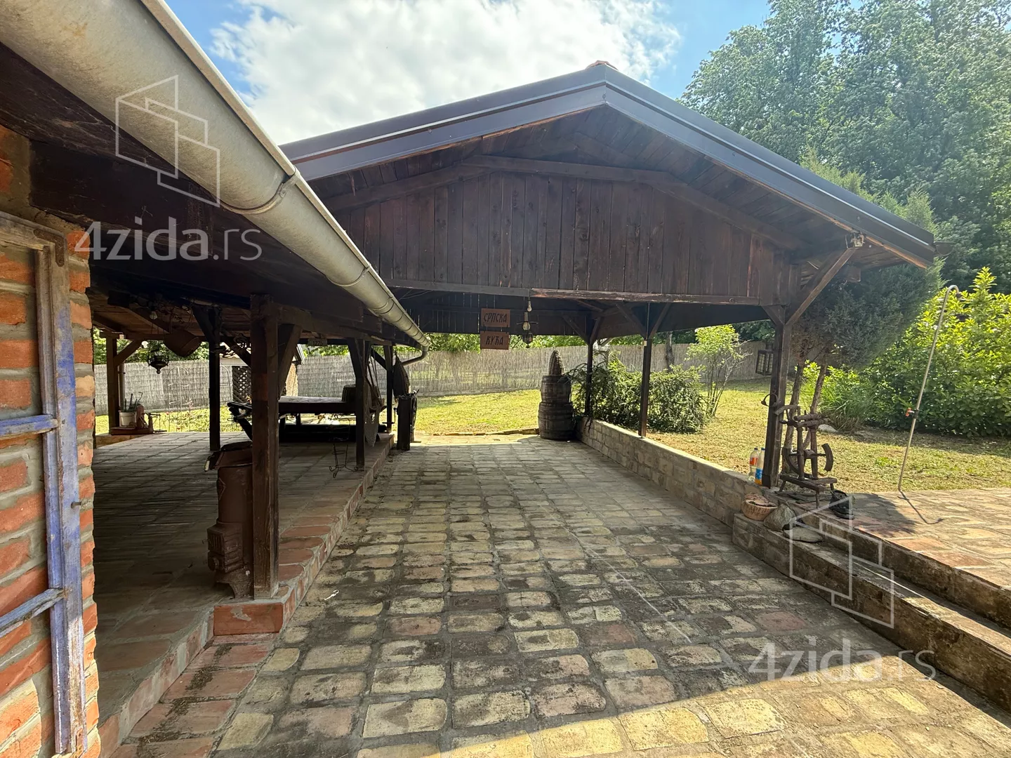 4-etažna kuća | 4zida