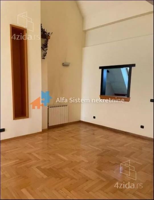 Šestosoban stan | 4zida