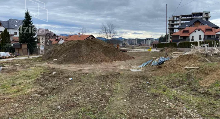 Građevinsko zemljište | 4zida