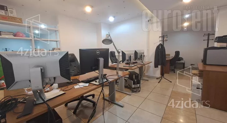 Poslovni prostor | 4zida