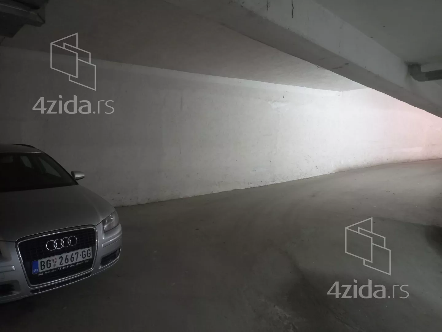 Parking | 4zida