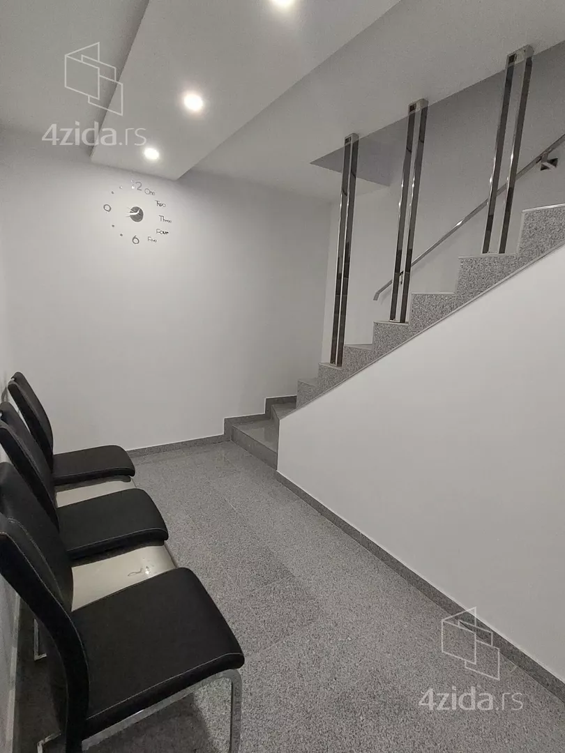 3-etažna kuća | 4zida