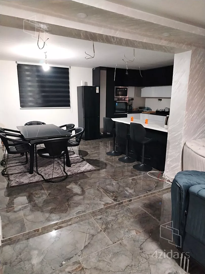 3-etažna kuća | 4zida