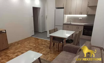 BRAĆE POPOVIĆ | 4zida.rs