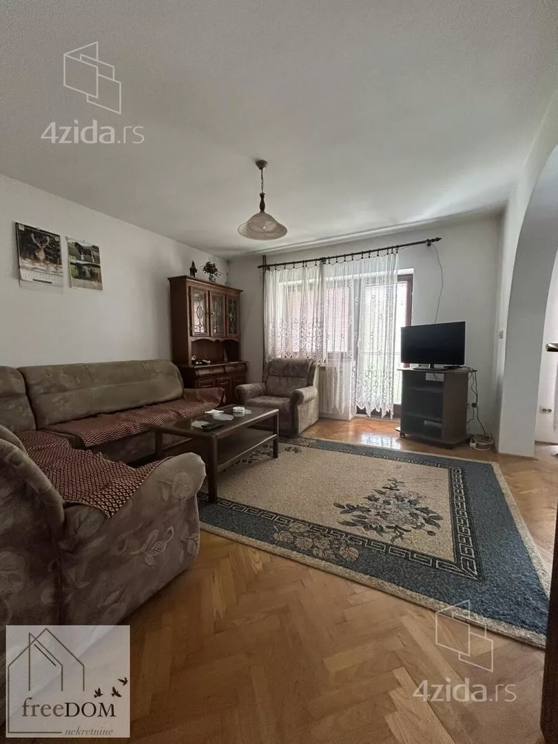 Kuća | 4zida