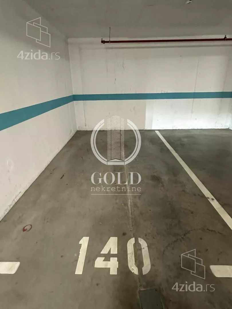 Garaža | 4zida