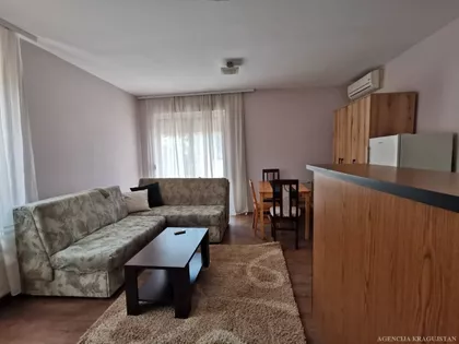 Vašarište | 4zida.rs