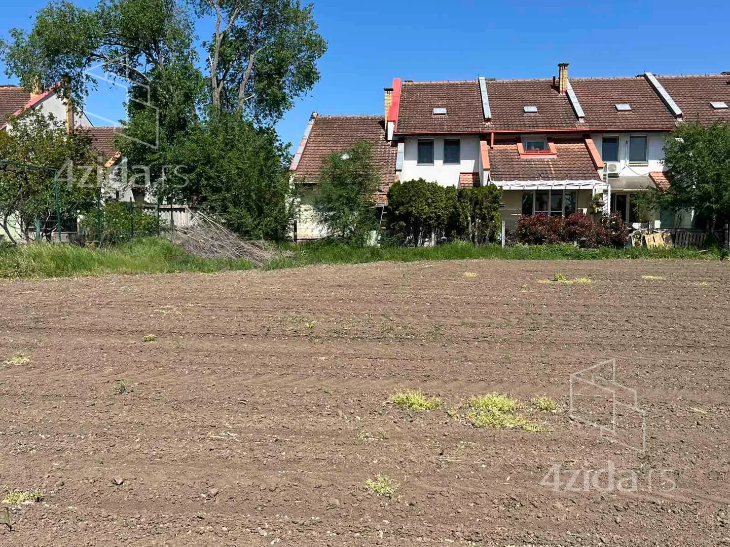 Građevinsko zemljište | 4zida