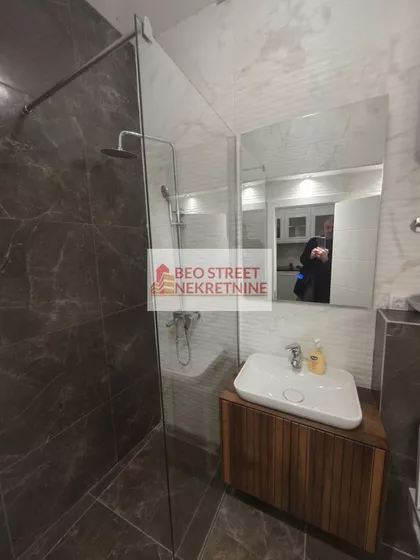 Savski trg | 4zida.rs