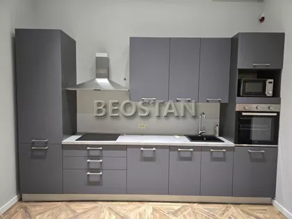 Francuska | 4zida.rs