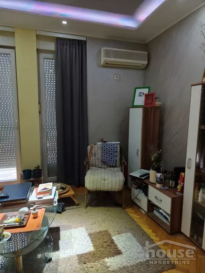 Cara Dušana | 4zida.rs