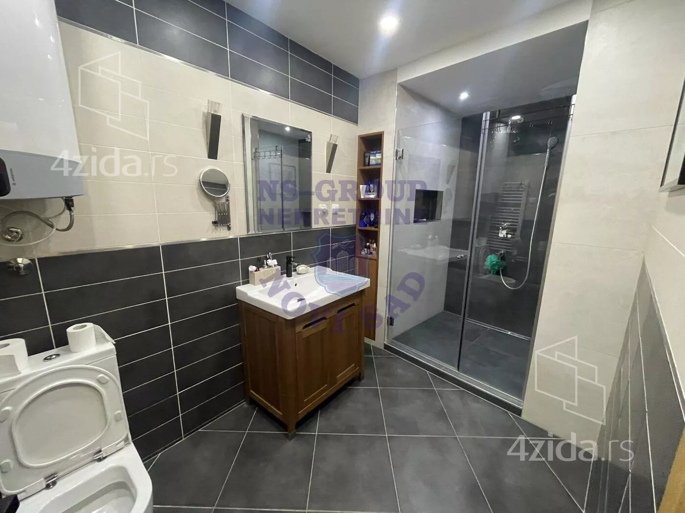 Petosoban stan | 4zida