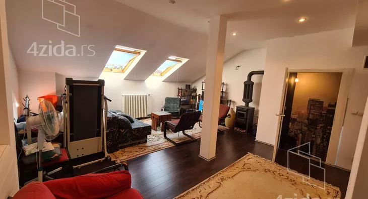 3-etažna kuća | 4zida