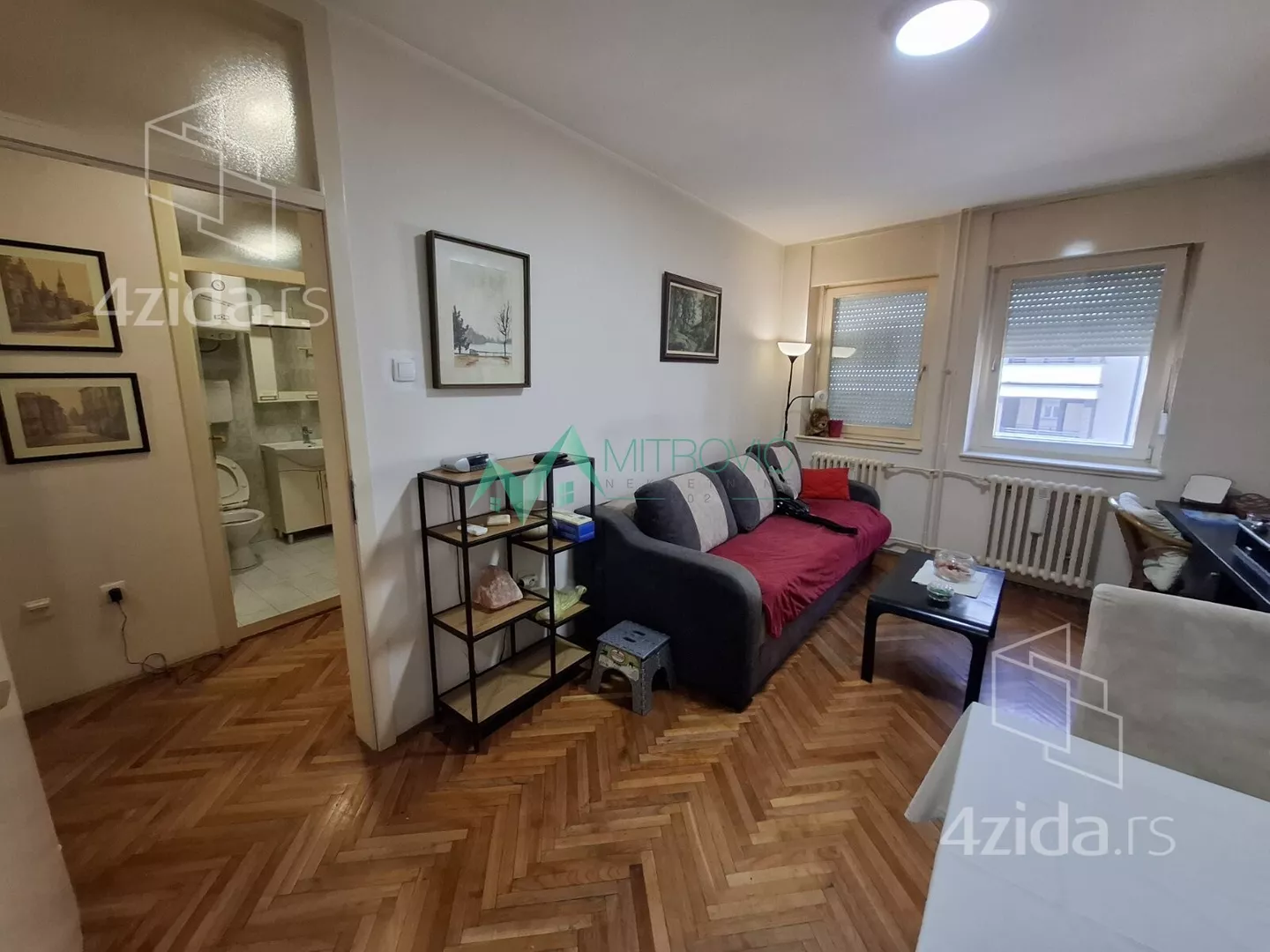 Jednoiposoban stan | 4zida