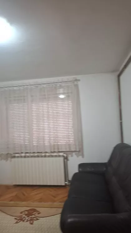 Sremska | 4zida.rs