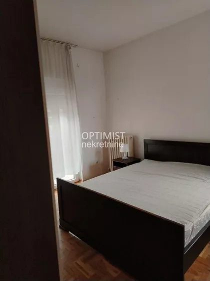 Mitropolita Stratimirovića | 4zida.rs