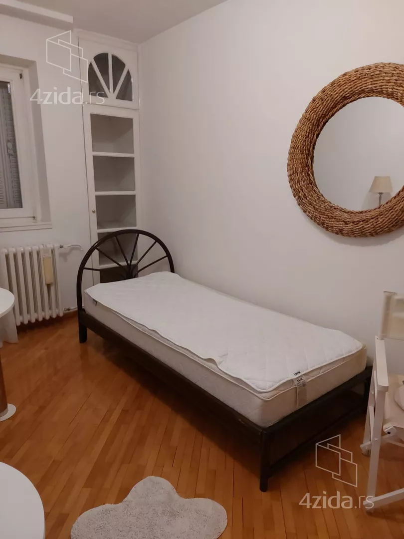 4-etažna kuća | 4zida