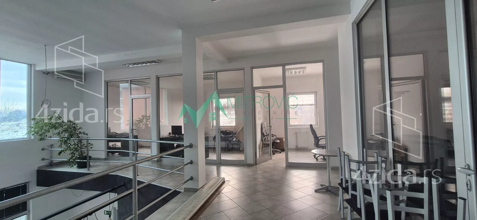 Poslovni prostor | 4zida