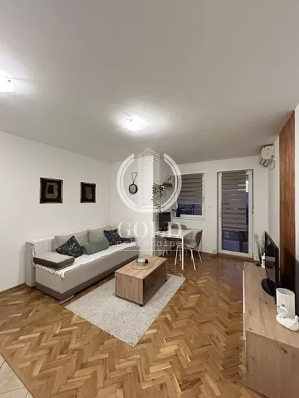 Branka Bajića | 4zida.rs