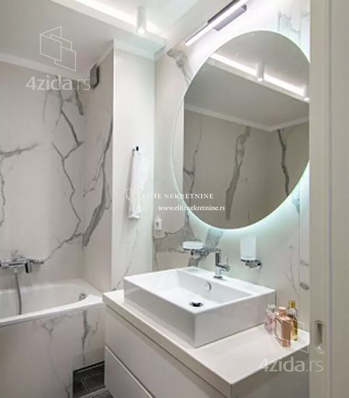 Petosoban stan | 4zida